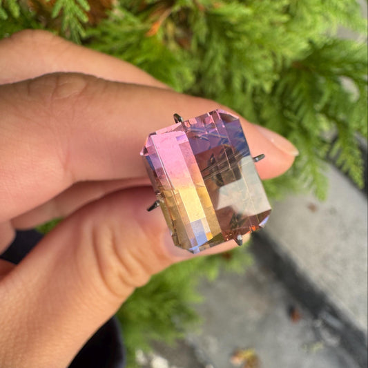 Bicolor Nanosital Pixel Cut, 6.6ct