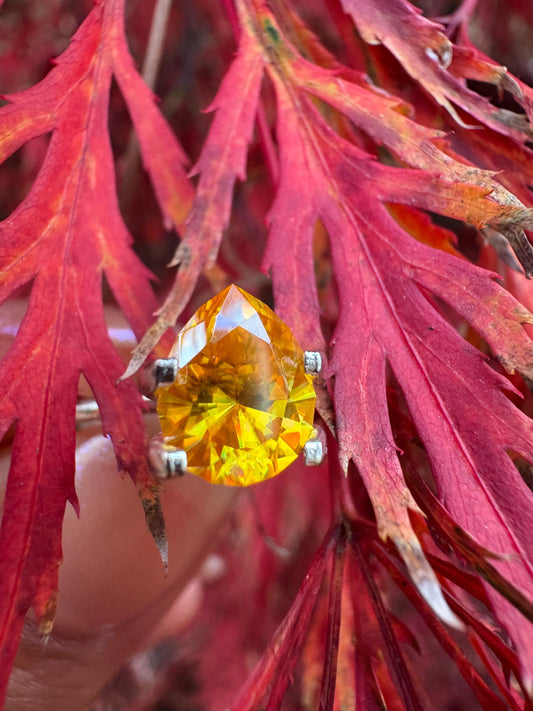 Golden Rutile Pear, 1.85ct